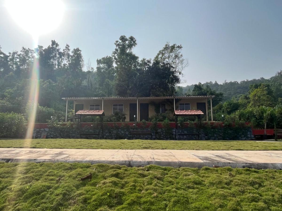 Vrisa Mountain Retreat Hotel Welhe Luaran gambar